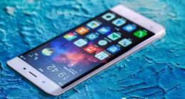 抄袭机皇vivo Xplay5售价可买2部小米5还值得买吗？