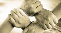 巨头混战：互联网未来还有合纵连横的机会吗