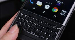 黑莓Q4财报再现断崖式下跌，固守全键盘硬件策略彻底失败