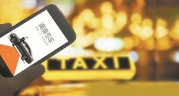 站在十字路口的滴滴，向左还是向右？