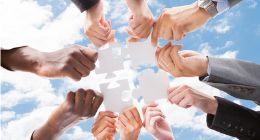 轻松筹如何把众筹玩到用户破亿？