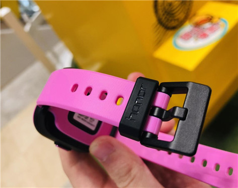 荣耀小K2儿童手表评测：室内也能精准定位的腕上安全守护官3_副本1