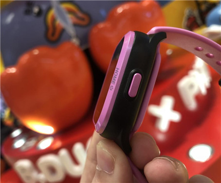 高颜值荣耀小K2儿童手表图赏：室内精准定位只售2995_副本