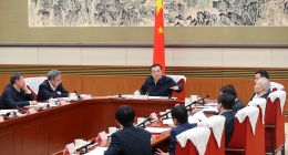 马云、寒武纪公司陈天石等在李克强主持的座谈会上发言