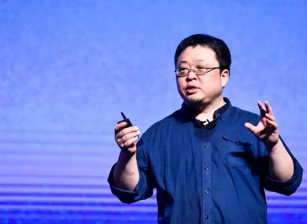 被梦想锤了:罗永浩败在那张嚣张的嘴! 被梦想锤了:罗永浩败在那张嚣张的嘴!