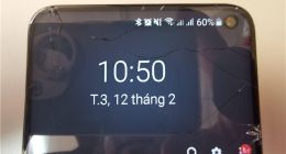 “碎碎”平安：三星Galaxy S10e全球首碎