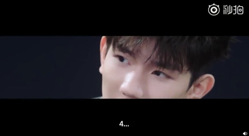 蠢萌王源vs霸气雷军 尬聊视频暗指小米9拍照性能拔群3_副本