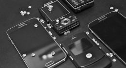 机身将上下对折：摩托罗拉折叠屏手机泄露