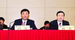 两运营商净利相差5倍 杨杰如何掌舵中国移动？