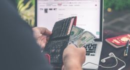 趣头条流量变现新路径：上线贷款超市 年化利率超2000%