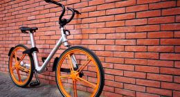 摩拜单车亚太区大裁员：全面退回国内？