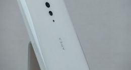 vivo APEX 2019概念手机上手：真无孔、全屏指纹、屏占比极致