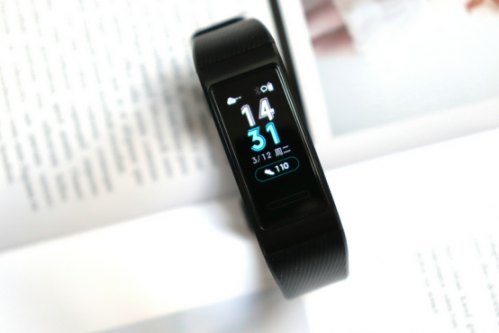 【媒体评测3】-tecweb-final-为运动而生！华为手环3 Pro体验评测：心率监测+独立GPS(1)490