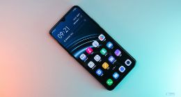 摆脱电量困扰 盘点那些续航爆表的手机