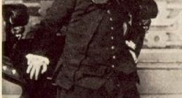 爱因斯坦诞辰140周年：带你走近一个真实的爱神