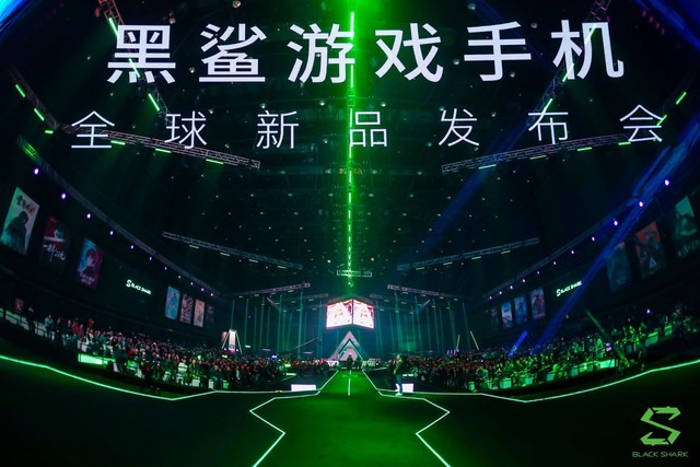 黑鲨游戏手机2正式发布 实力诠释“游戏之王”