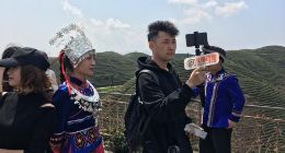 斗鱼直播“流量扶贫”全面启动 湖北鹤峰腊肉订单排到明年12月