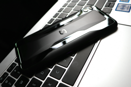 黑鲨游戏手机2评测163