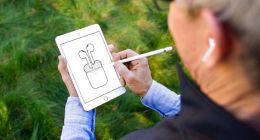 我是蒂姆·苹果，我现在很慌，我的新品宣传图被网友玩坏了