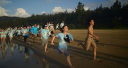 卓育英才，素质教育道路上行走的思考者