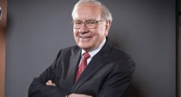 巴菲特旗下公司持有470亿美元苹果股票 他用的却是20美元的三星翻盖机