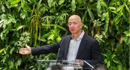 贝索斯手机遭侵入 将婚外情泄露给媒体