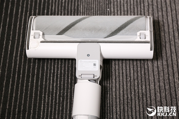 9锥气旋媲美高端！米家手持无线吸尘器开箱图赏