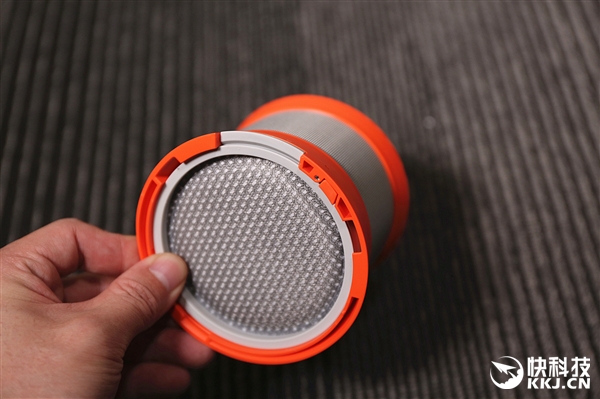 9锥气旋媲美高端！米家手持无线吸尘器开箱图赏