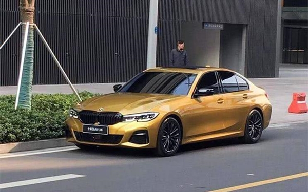 全新宝马3系实车谍照国内曝光：上海车展首发