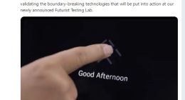 贾跃亭英文献声：FF91智能车联界面首曝光