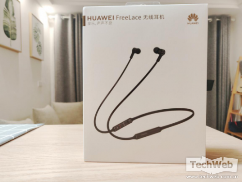0409+媒体深度评测+Techweb+快速智慧闪连 随身充电无忧：HUAWEI FreeLace体验评测157