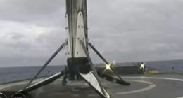 猎鹰重型火箭主助推器回收成功 运输时却意外坠海