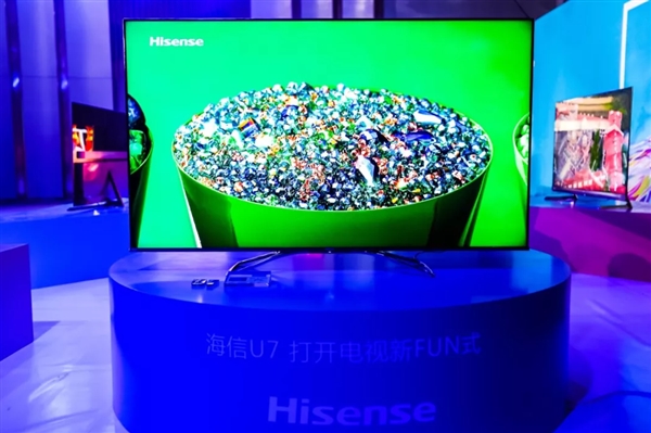 零框感！海信全面屏电视发布：全球最窄BM区