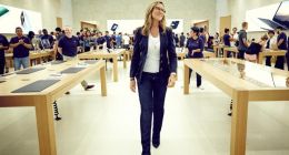 曾拿5亿工资的苹果女魔头今日正式离开了！