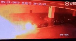 自燃特斯拉车主：车被烧成铁架，想想都后怕