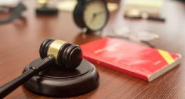 “白马非马”竟能反复索赔，来电科技被指恶意滥诉