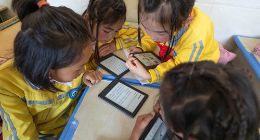 “书路计划”世界读书日走进大凉山 建立Kindle电子书图书馆