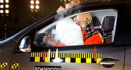 汽车的后排座位比前排安全？其实我们想错了