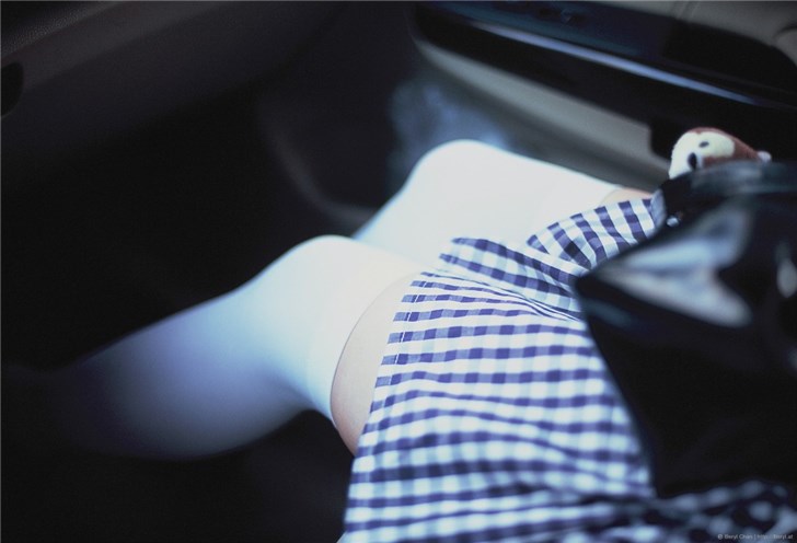 女大学生曝光网约车司机称摸腿可免单,嘀嗒出行称已封号处罚