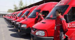 京东物流“变形”