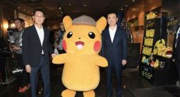 马化腾王健林结伴逛街：腾讯出技术 万达出地产