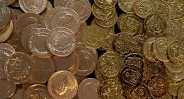 比特币价格不足2月已翻倍 刷新近一年来最高价位8000美元