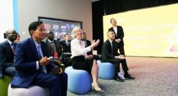 联合国教科文组织参观好未来 对学而思智能教育产品给予高度肯定