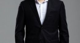 《英雄联盟》微笑卸任WE主教练 因身体原因暂时休养