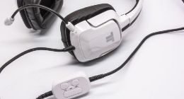 你的第一款游戏耳机：性价比之选——忍牙专业版