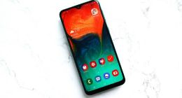 三星Galaxy A40s评测：5000maAh长效电池 入门级手机佼佼者