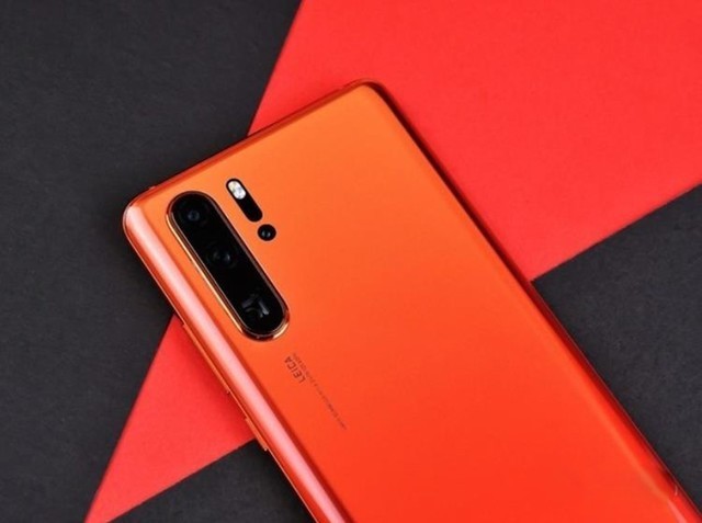 外媒称：华为在全球多地注册“hongmeng”商标 