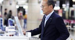 原材料供应吃紧 韩国SK海力士CEO赴日本探讨供应问题