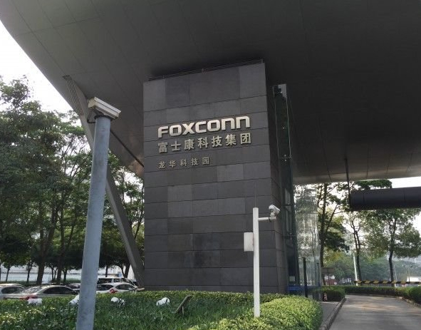为iPhone 11做准备,富士康正招募数千名组装工人