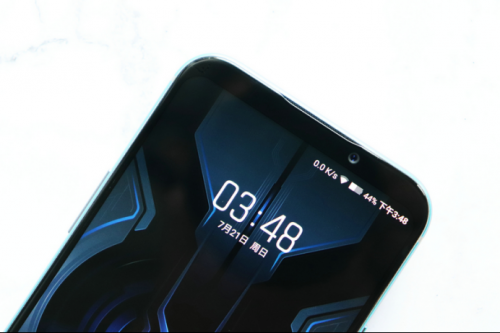 【techweb】黑鲨游戏手机2 pro1382